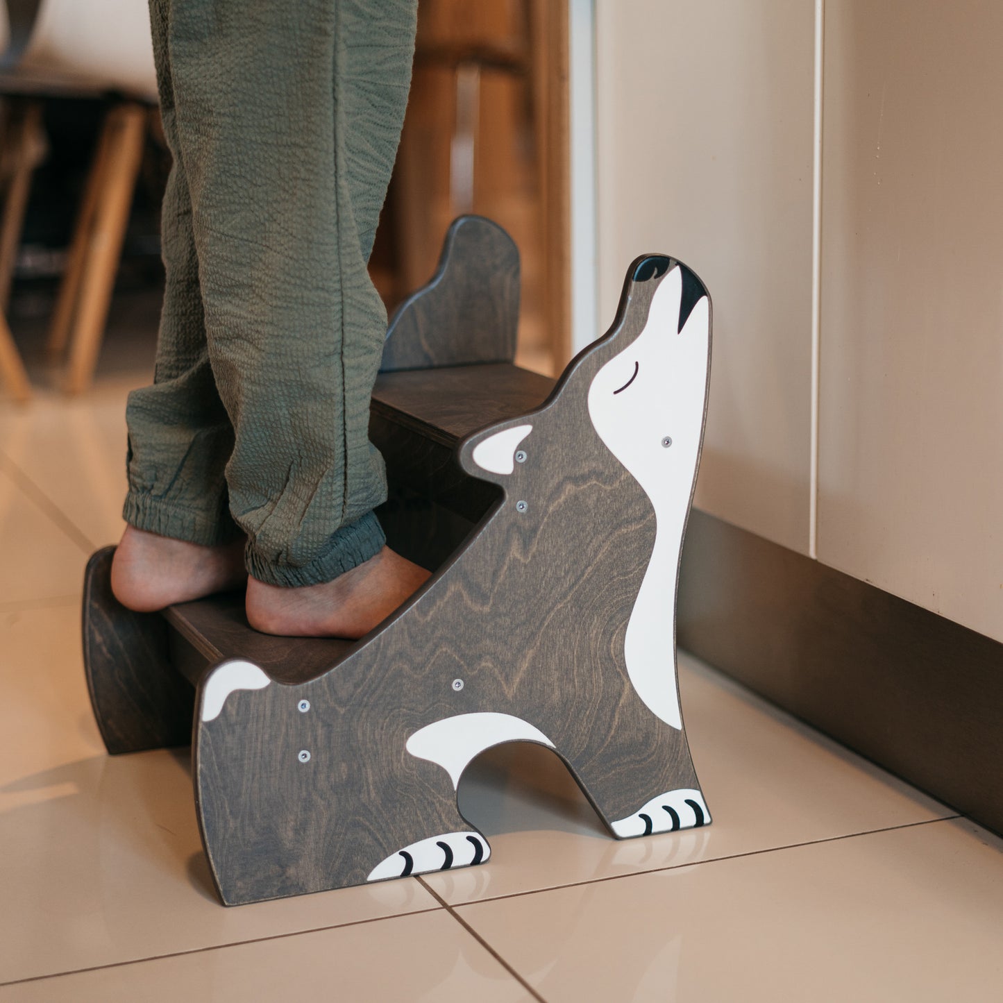 Tritthocker für Kinder - Husky Grau