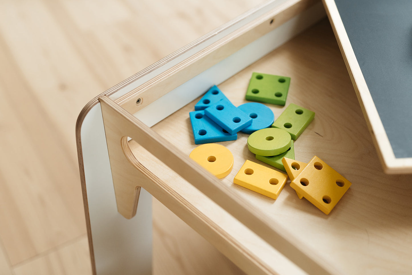 Wilder Tisch - Weiß