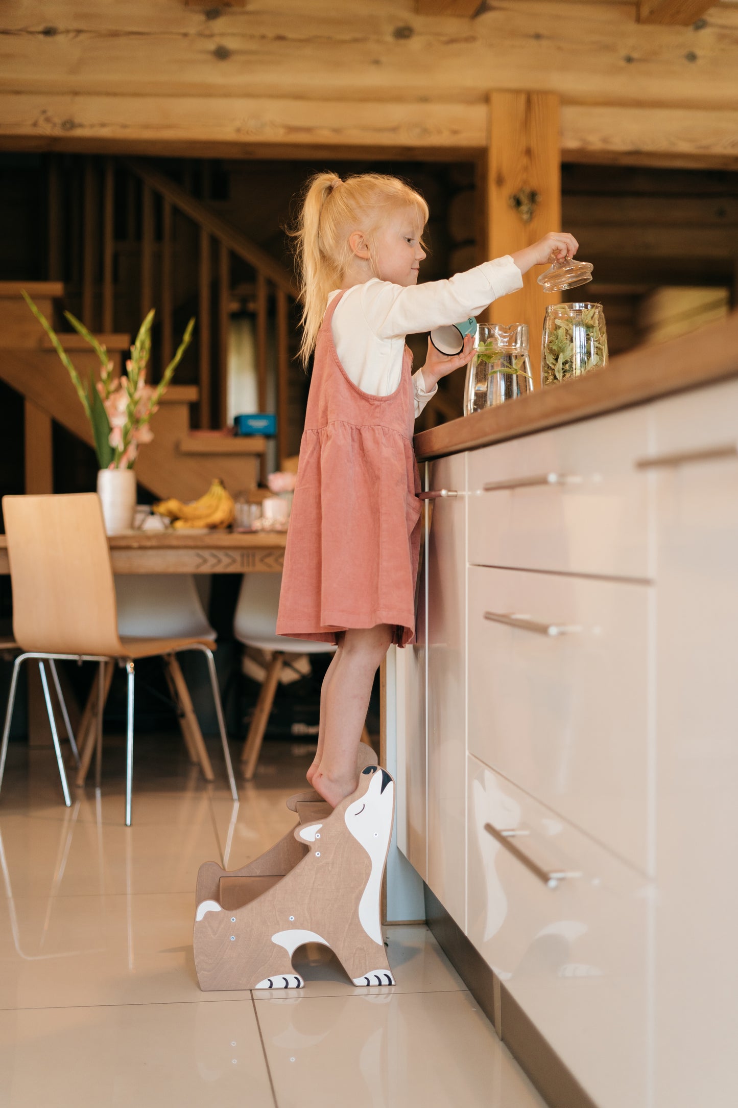 Children's Step Stool - Husky Light Brown